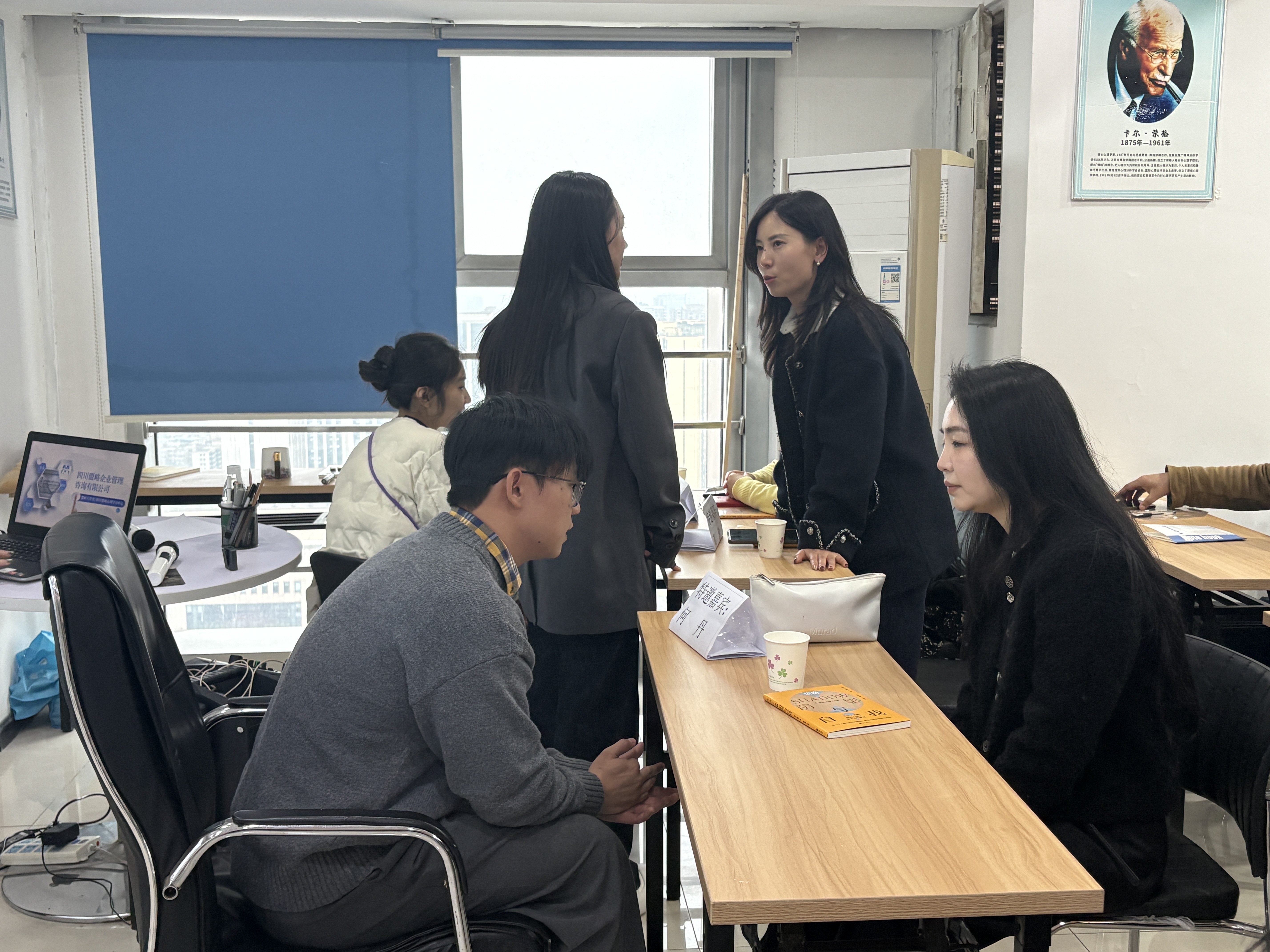 bcf00a1cbd7da62dd949ad20d252633b.jpg bcf00a1cbd7da62dd949ad20d252633b.jpg